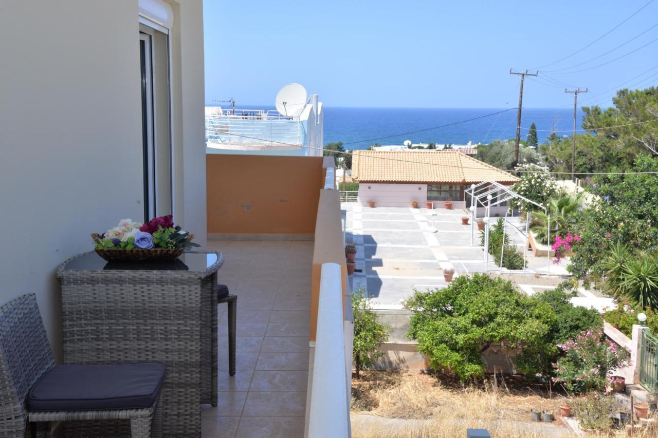 Sunny Rooms Hersonissos  Pokoj fotografie